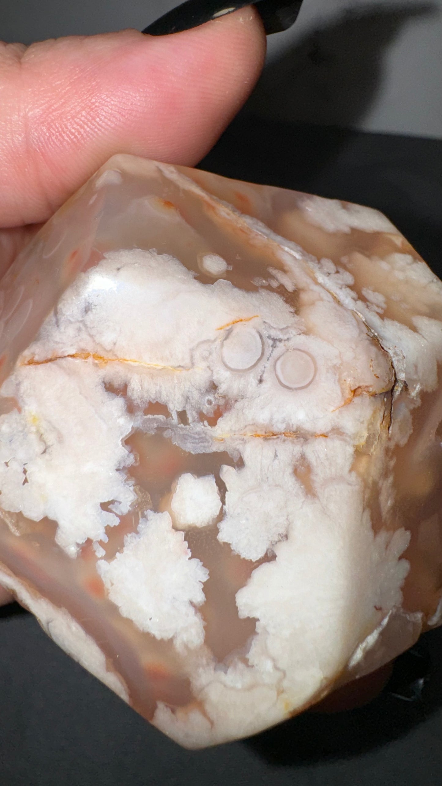 Flower agate