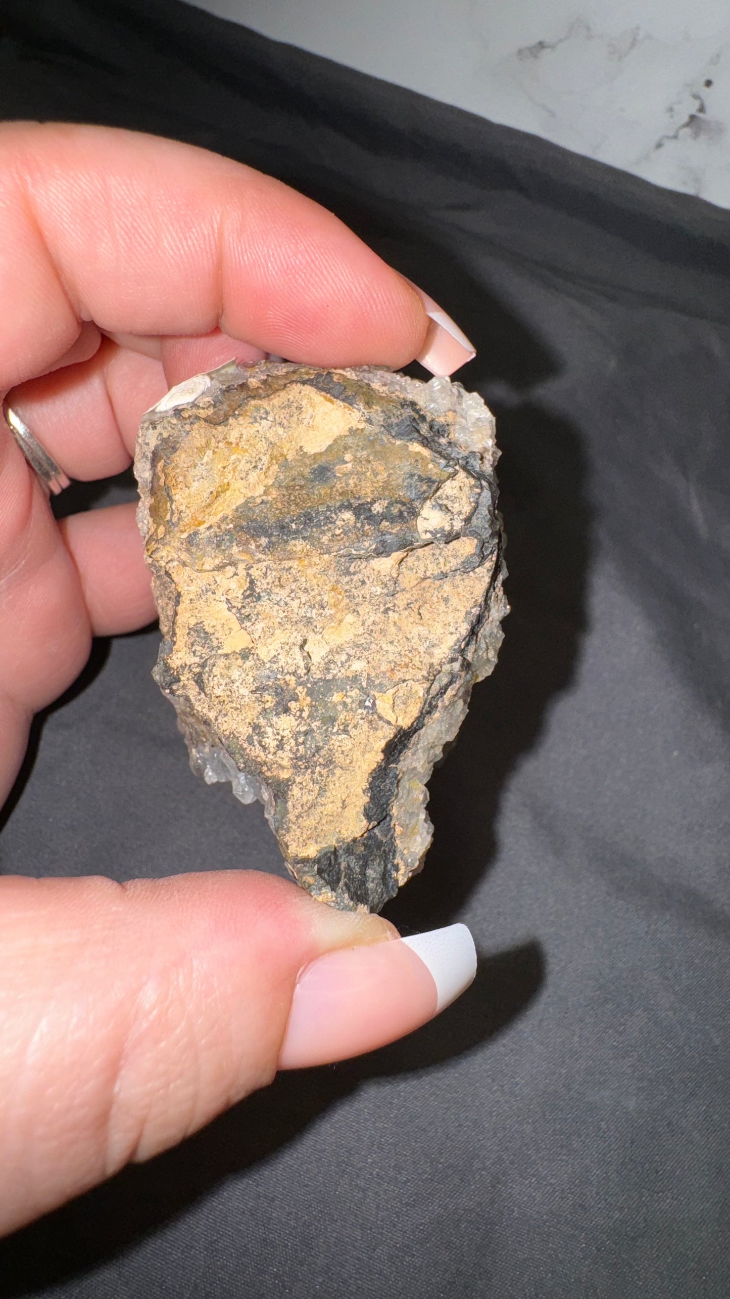 Quartz plate