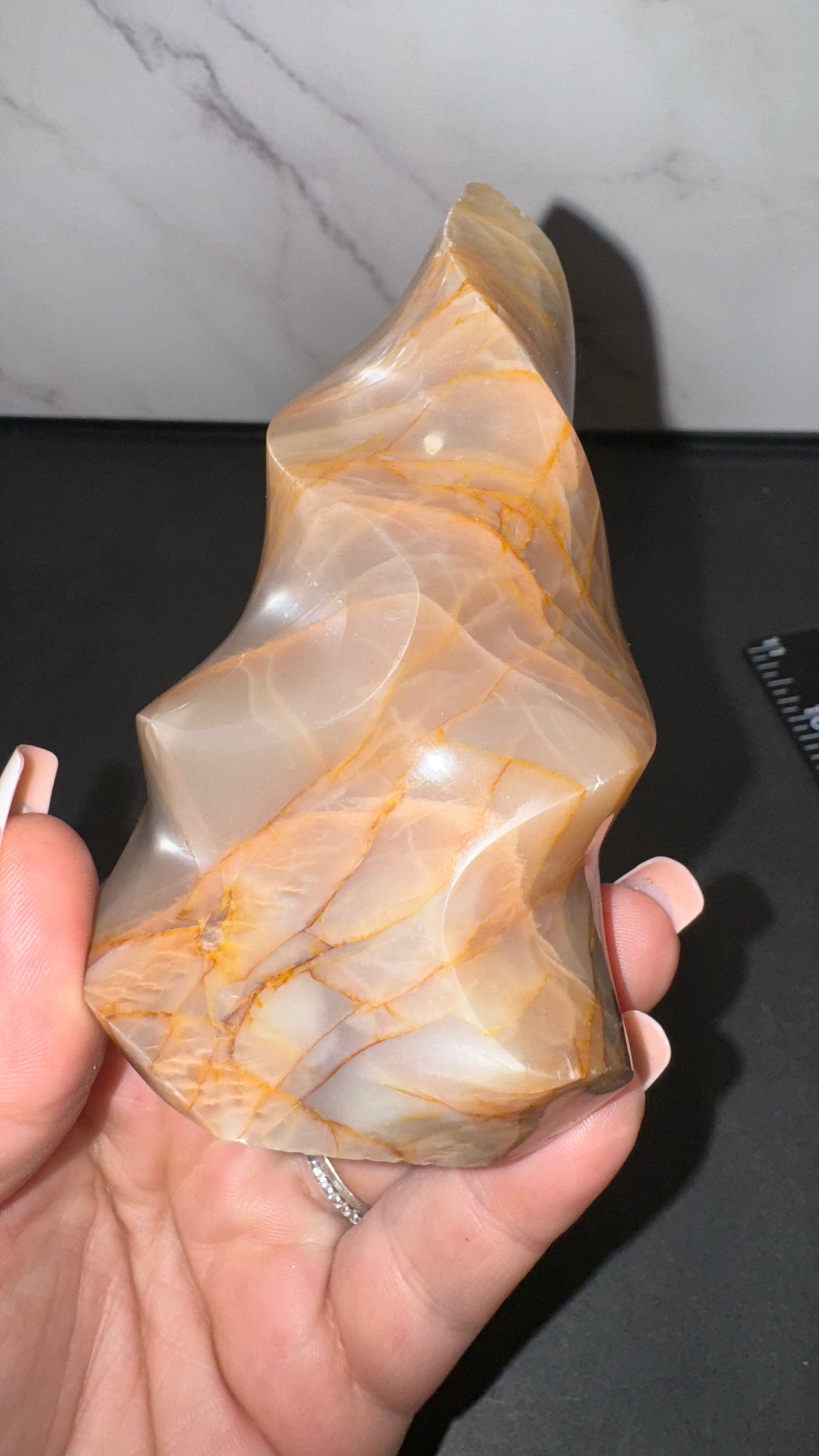 Super grade peach moonstone flame