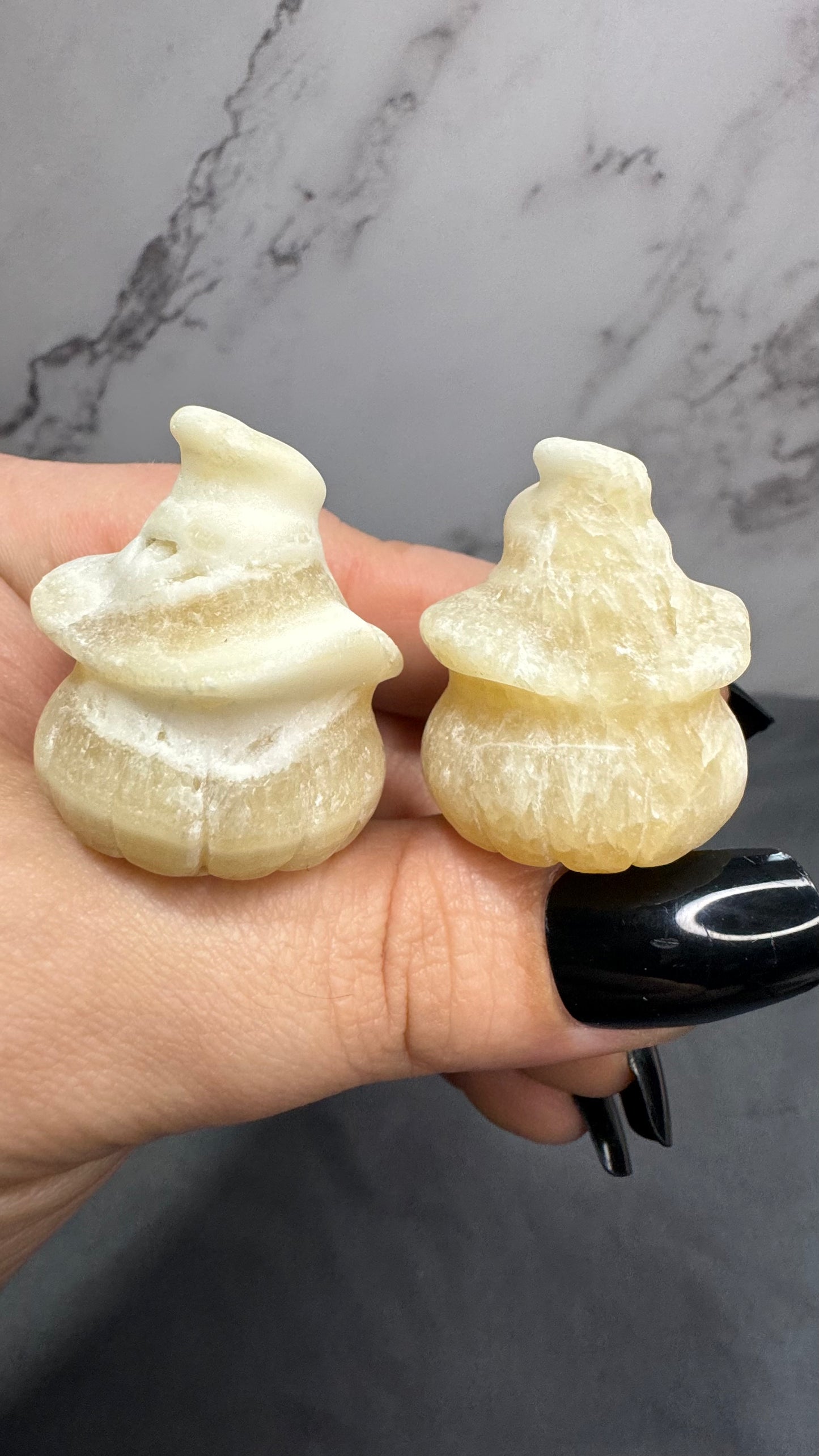 Calcite witch pumpkins