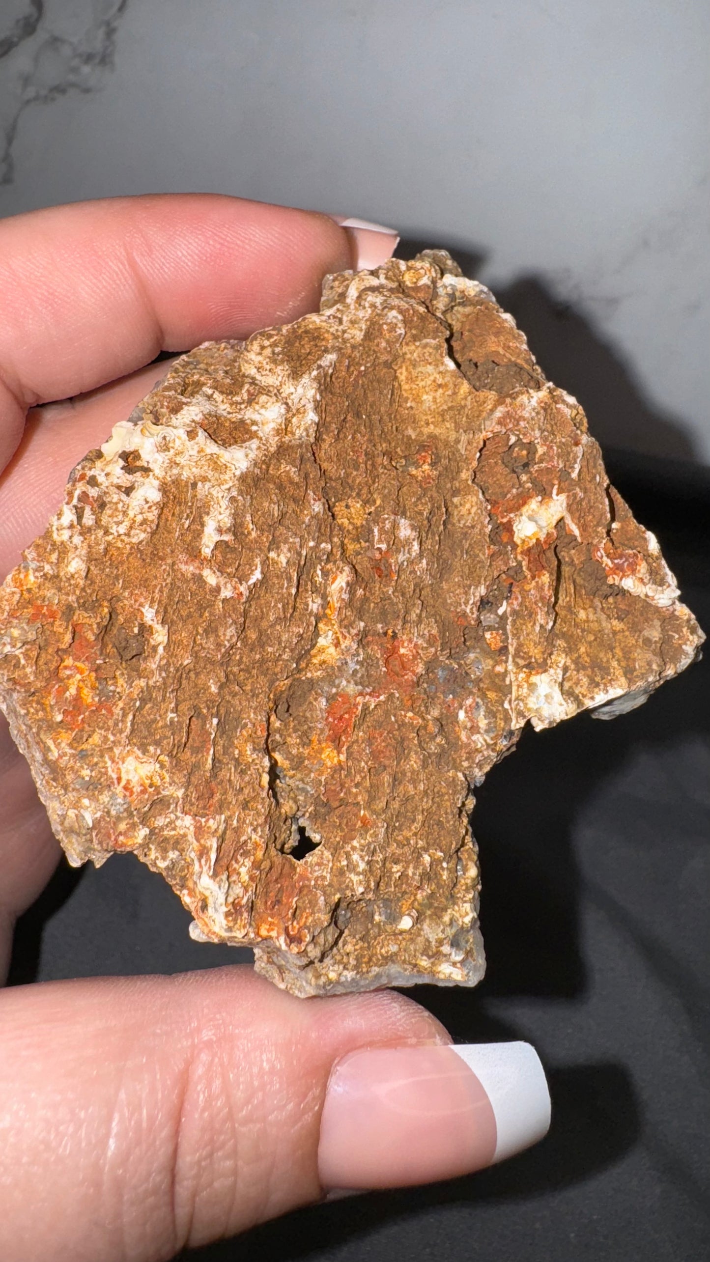Druzy chalcedony