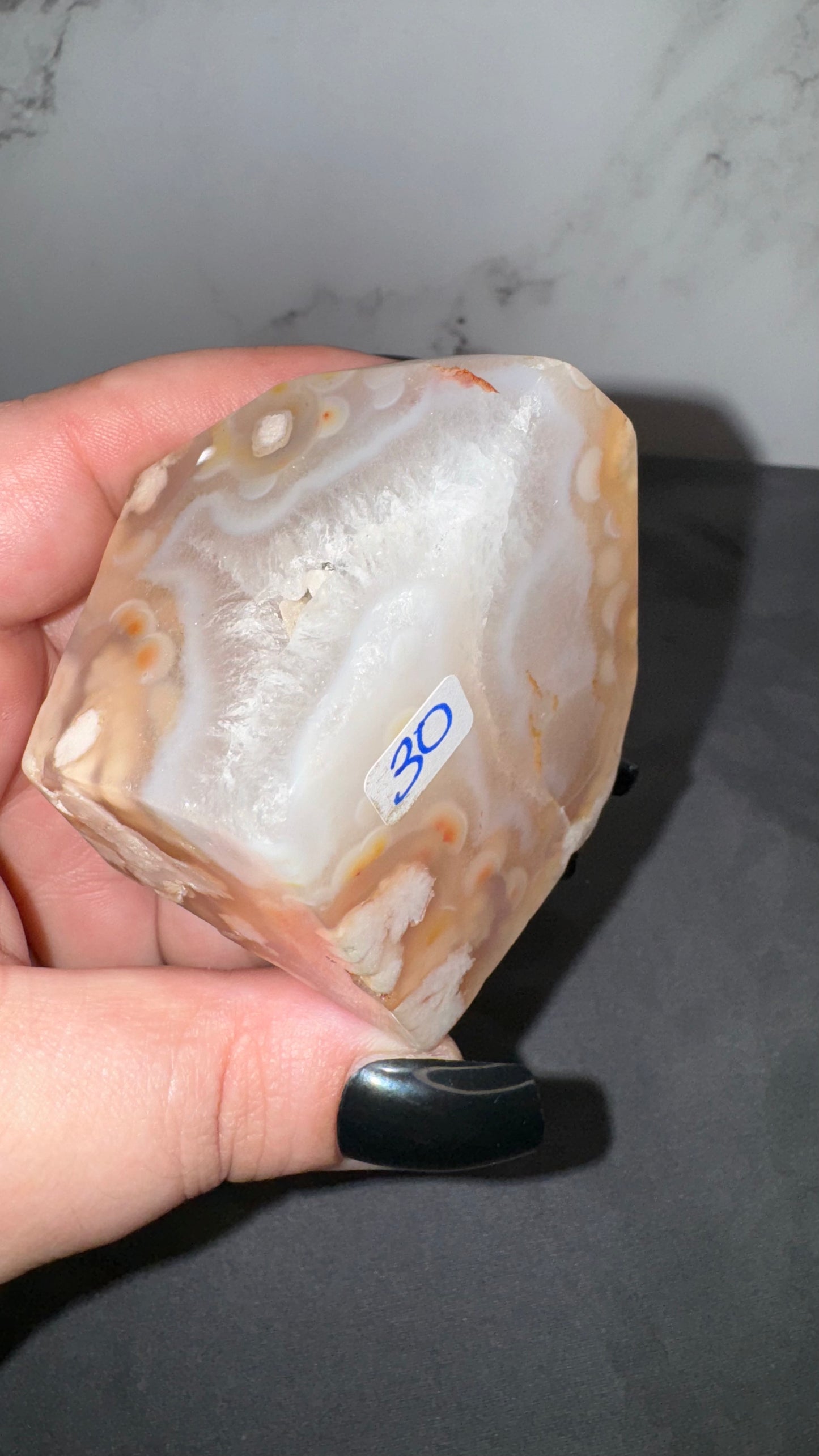 Flower agate