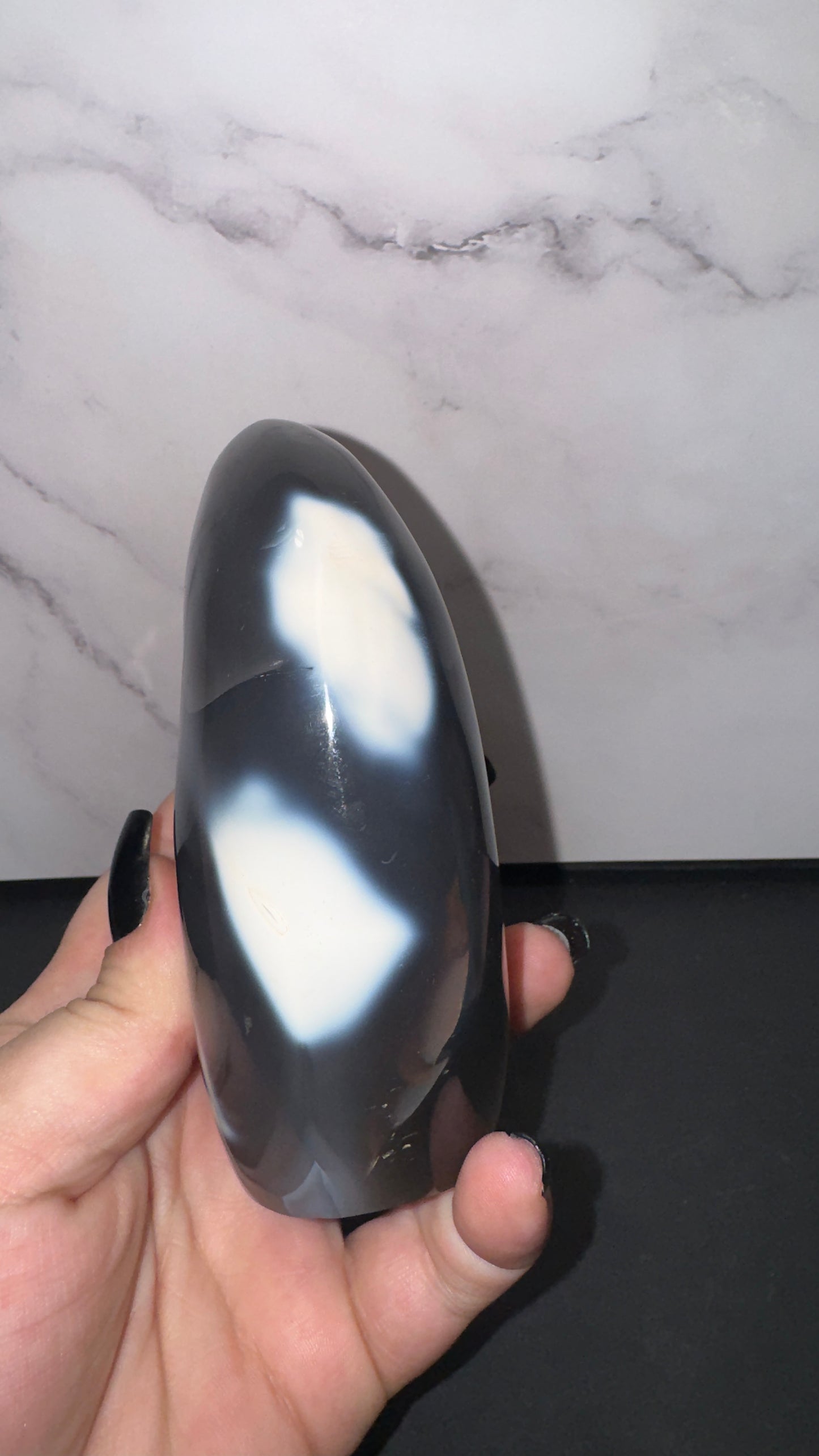 Orca agate