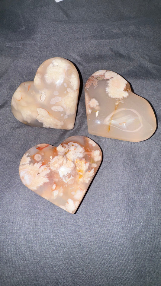 Flower agate hearts