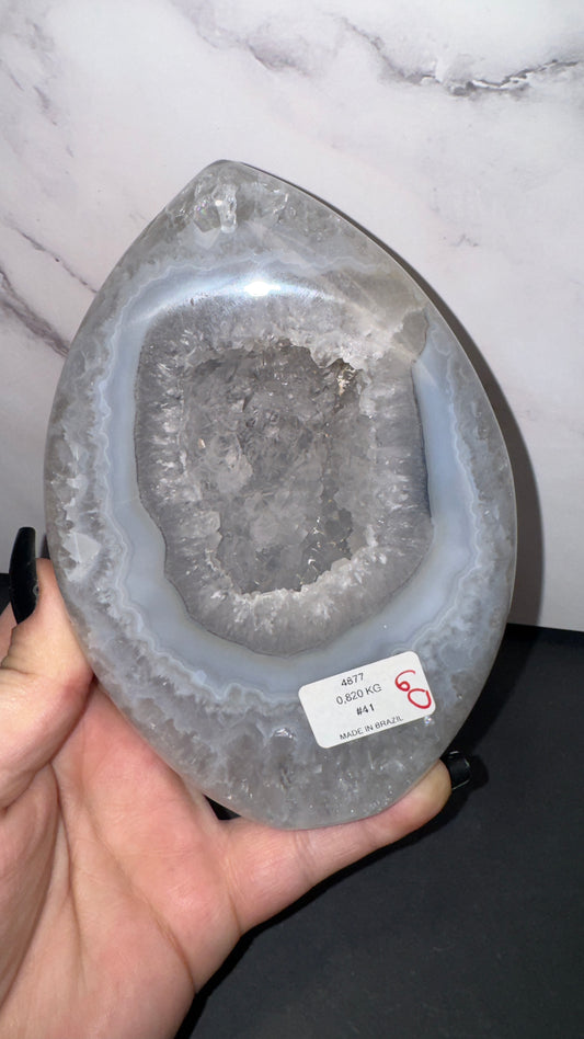 Druzy agate