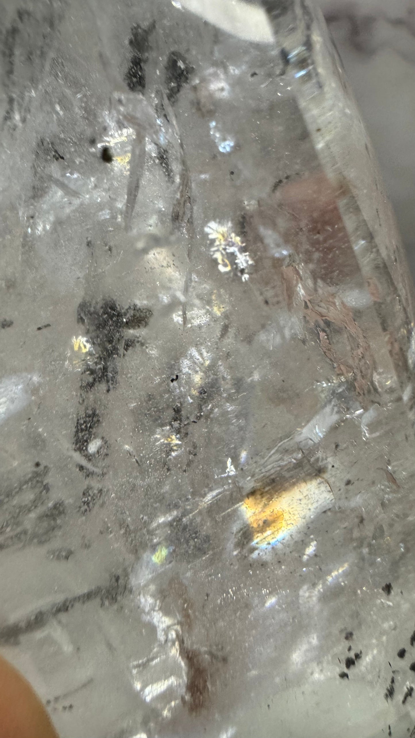 Clear quartz with carbon
