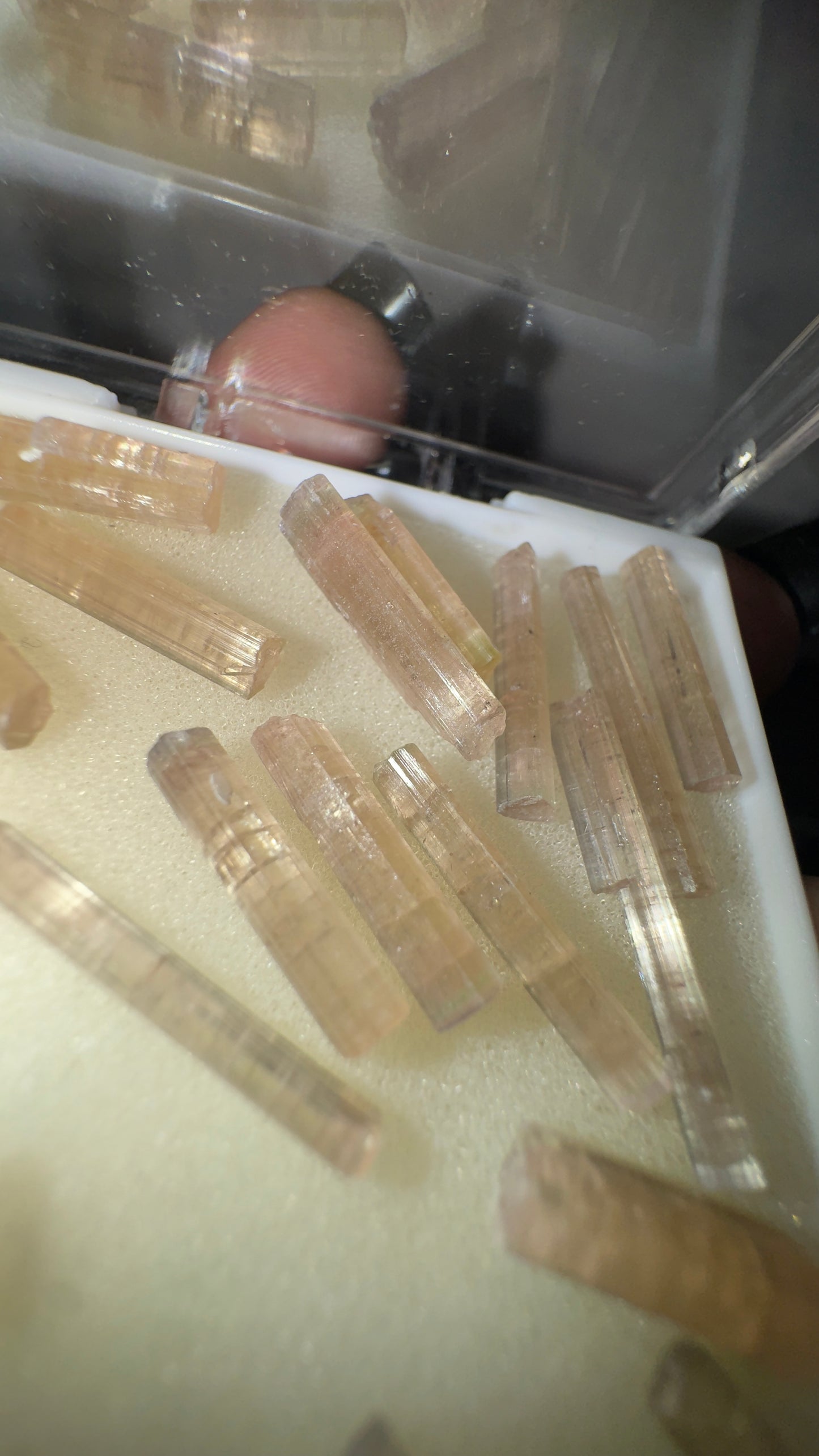 7.6grams peach tourmaline