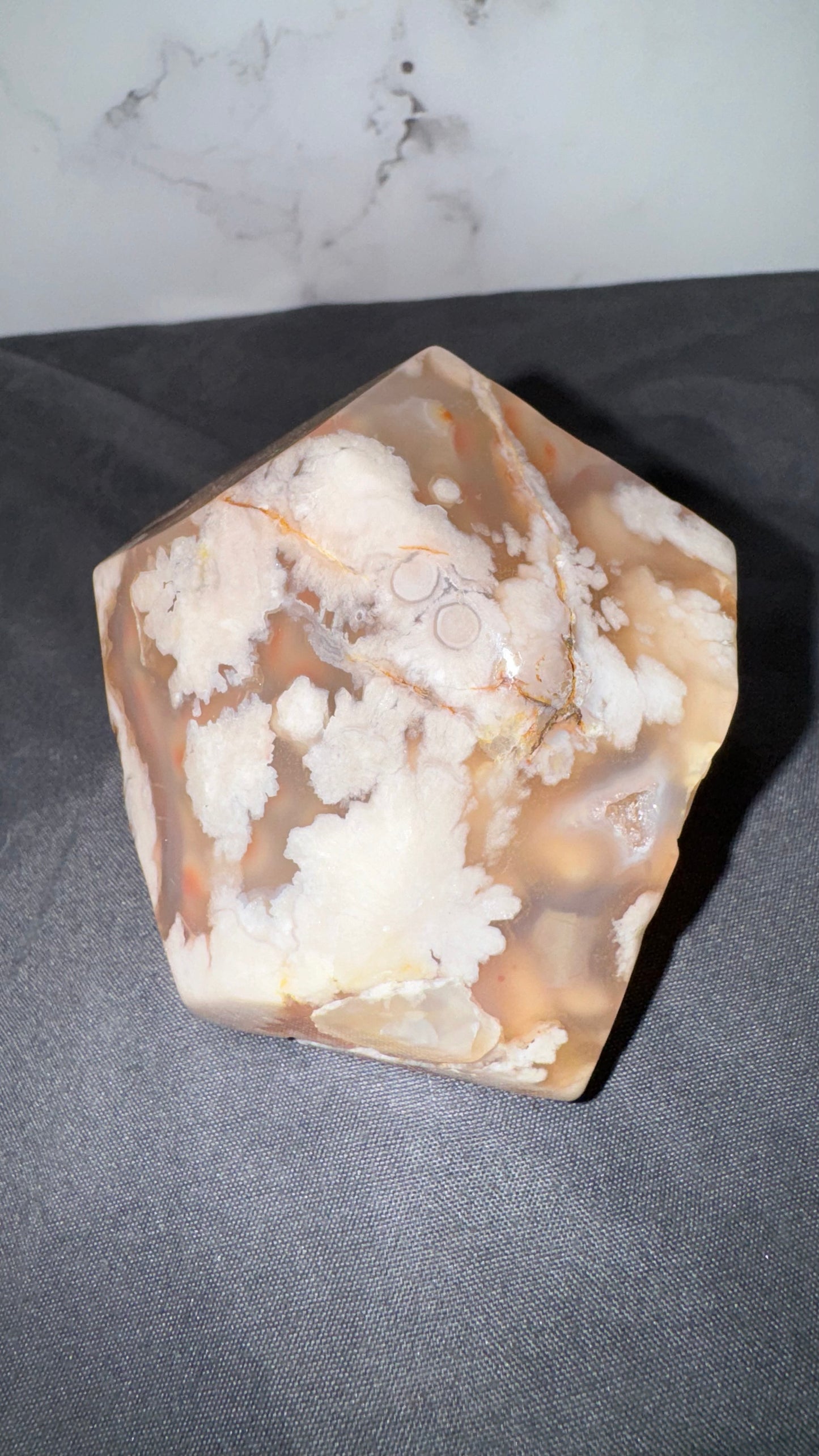 Flower agate