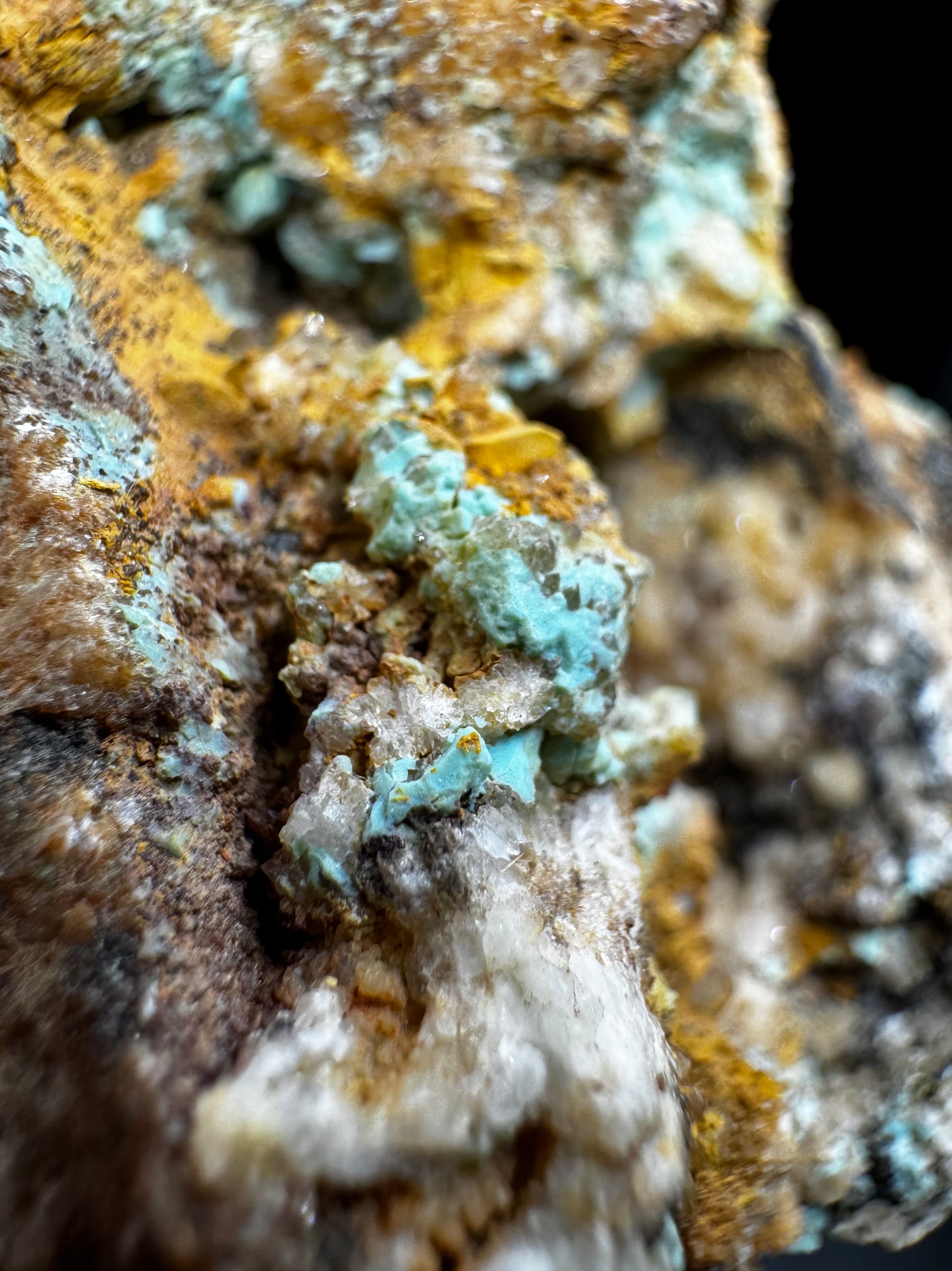 Turquoise on matrix