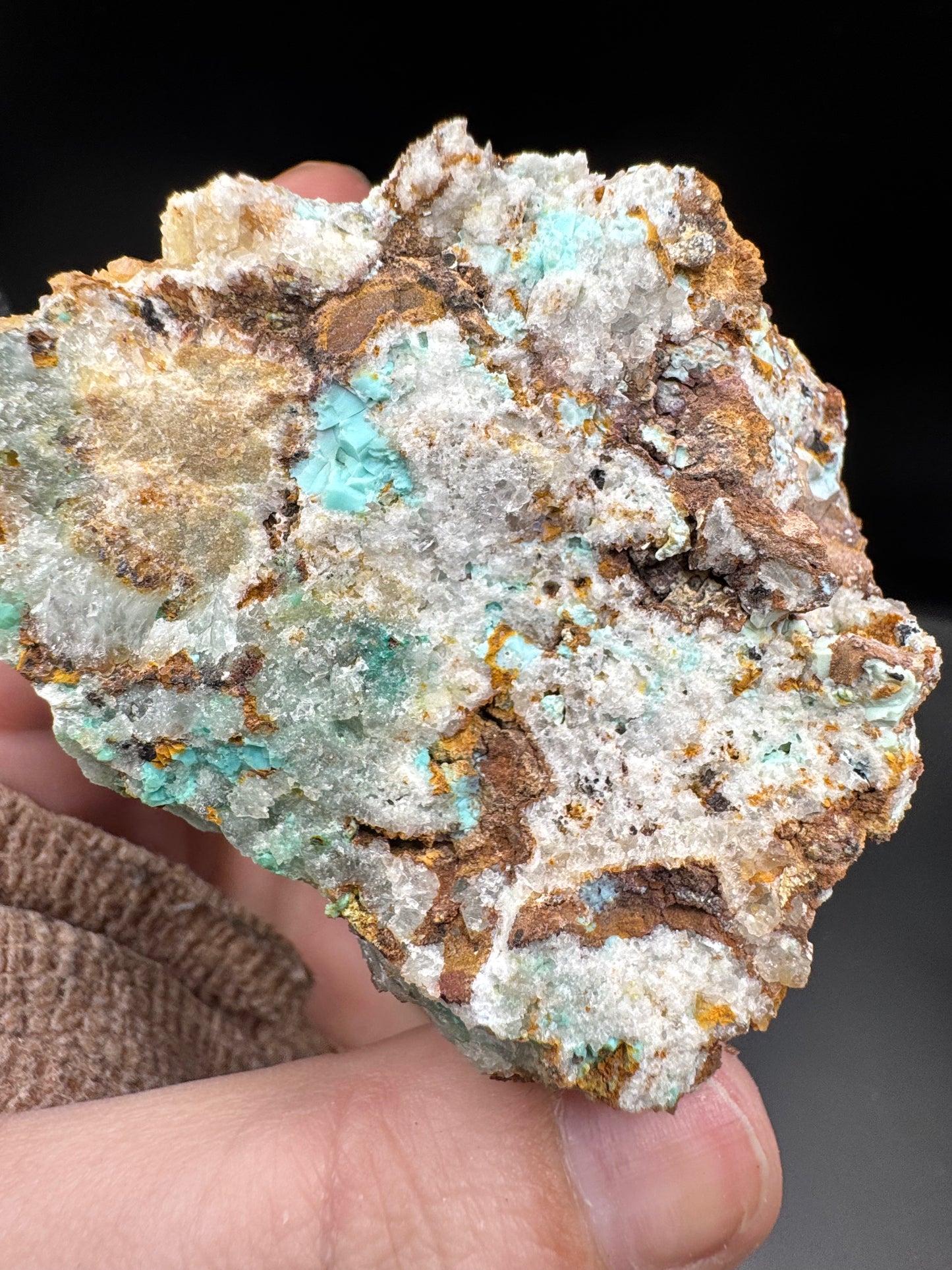 Turquoise on matrix