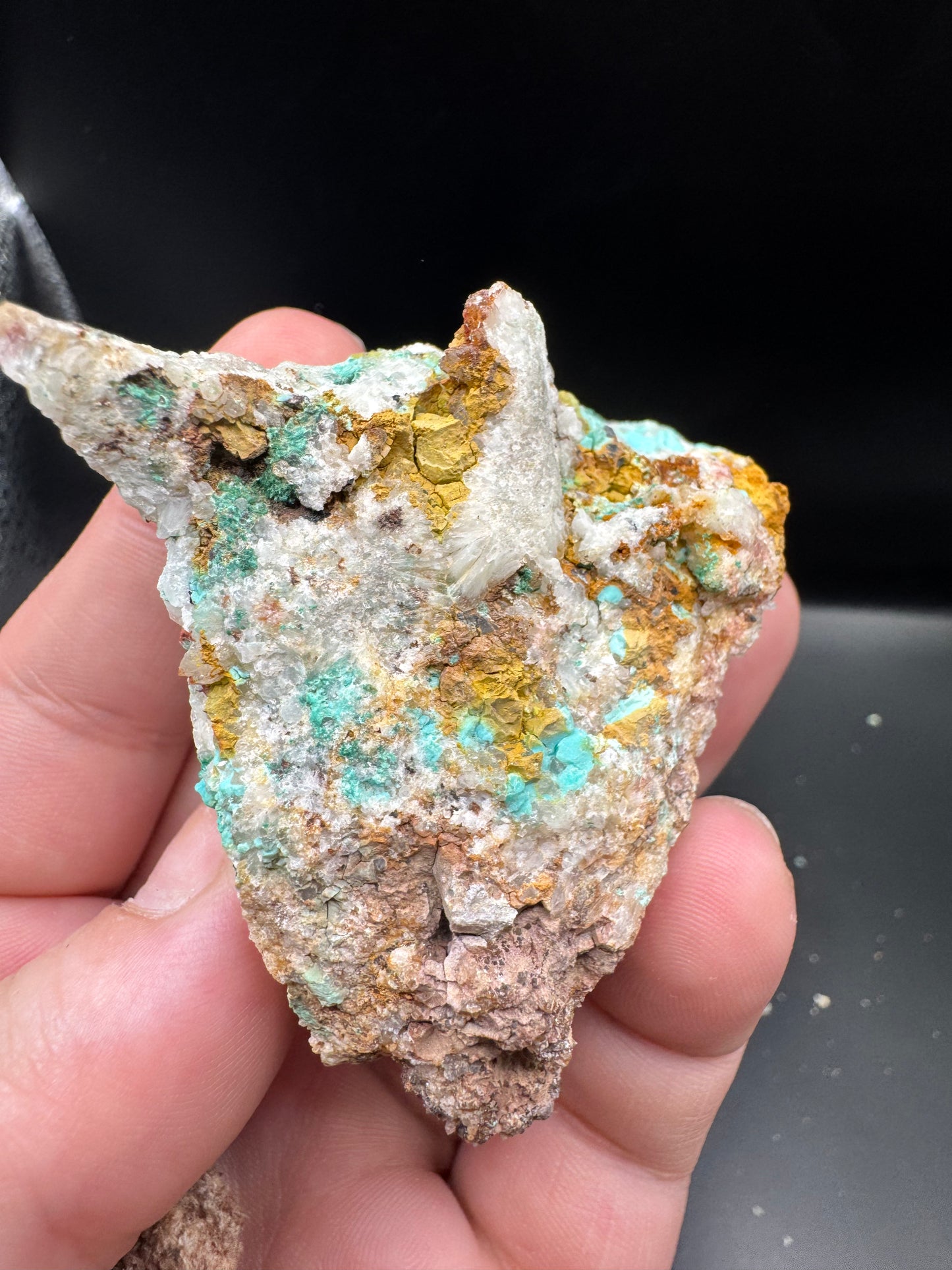 Turquoise on matrix