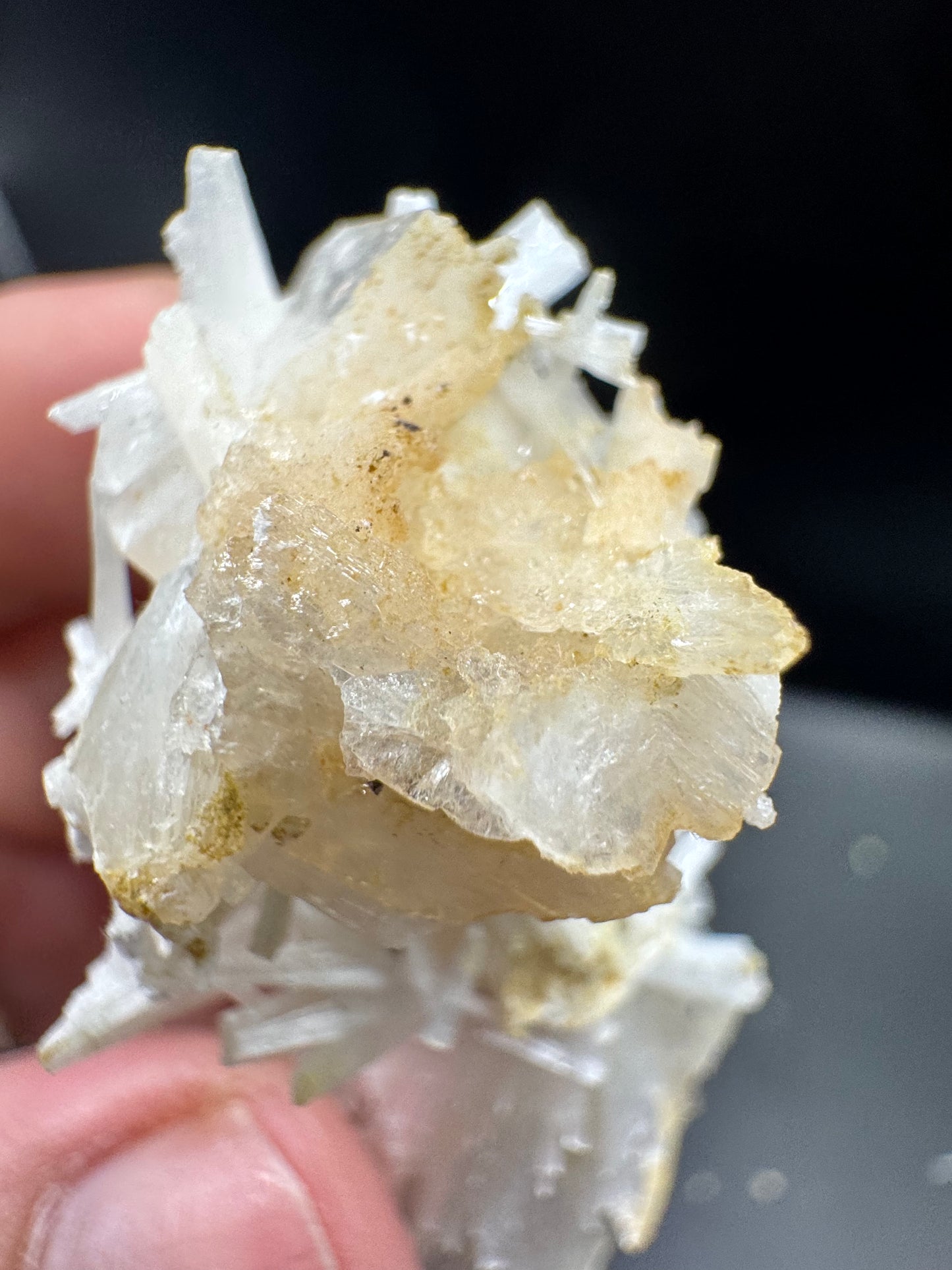 Scolecite with stilbite