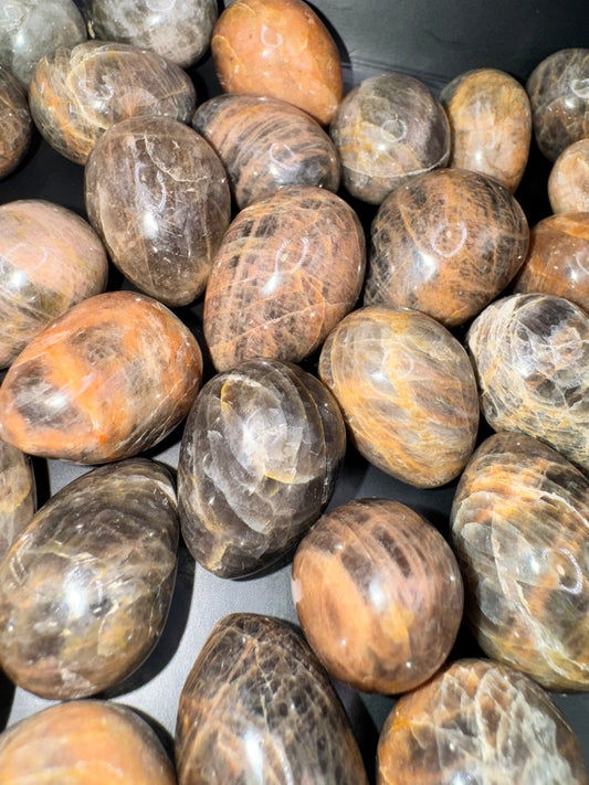 Black moonstone eggs