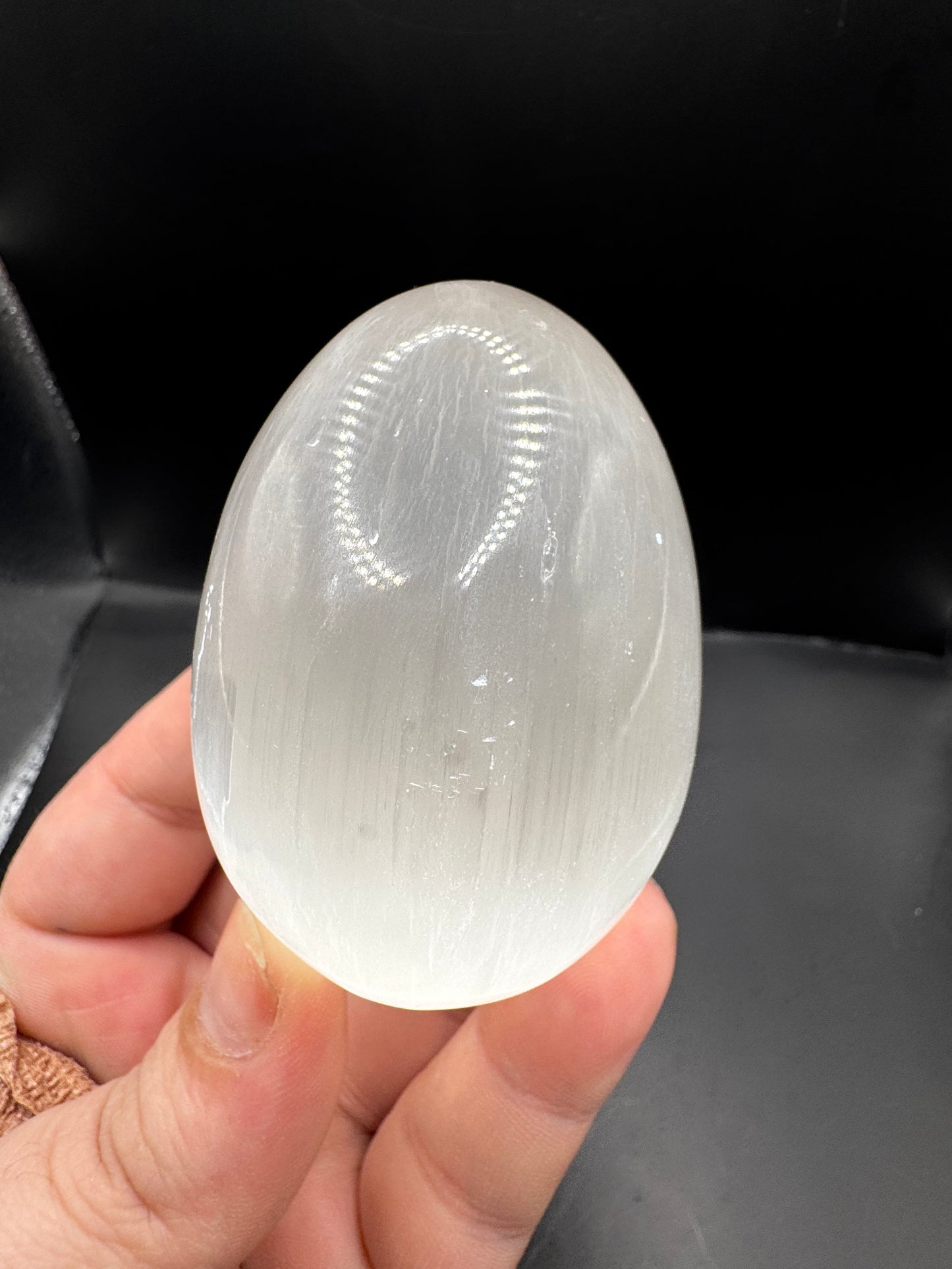 Satin spar eggs