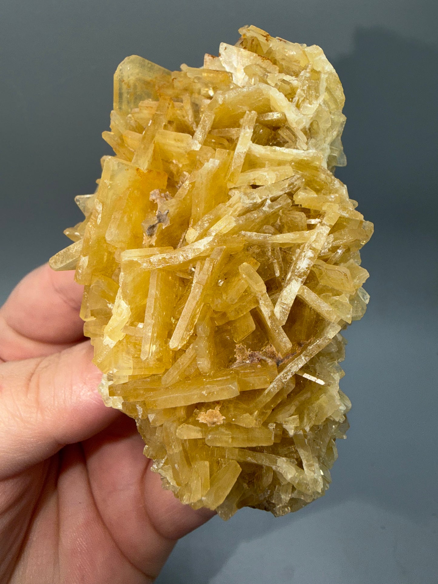 Golden barite