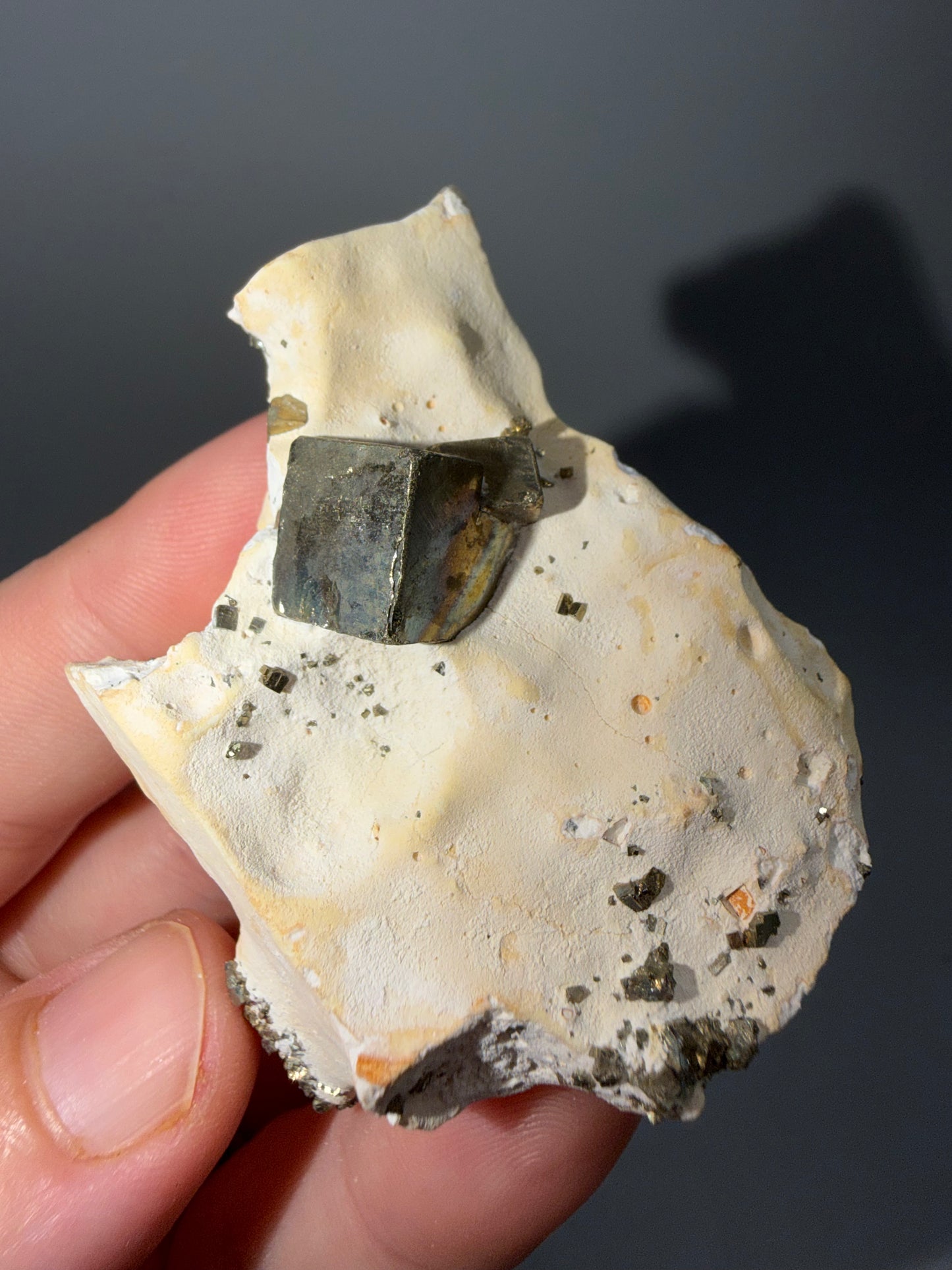 Iridescent pyrite