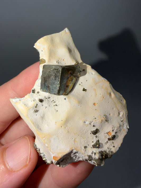 Iridescent pyrite