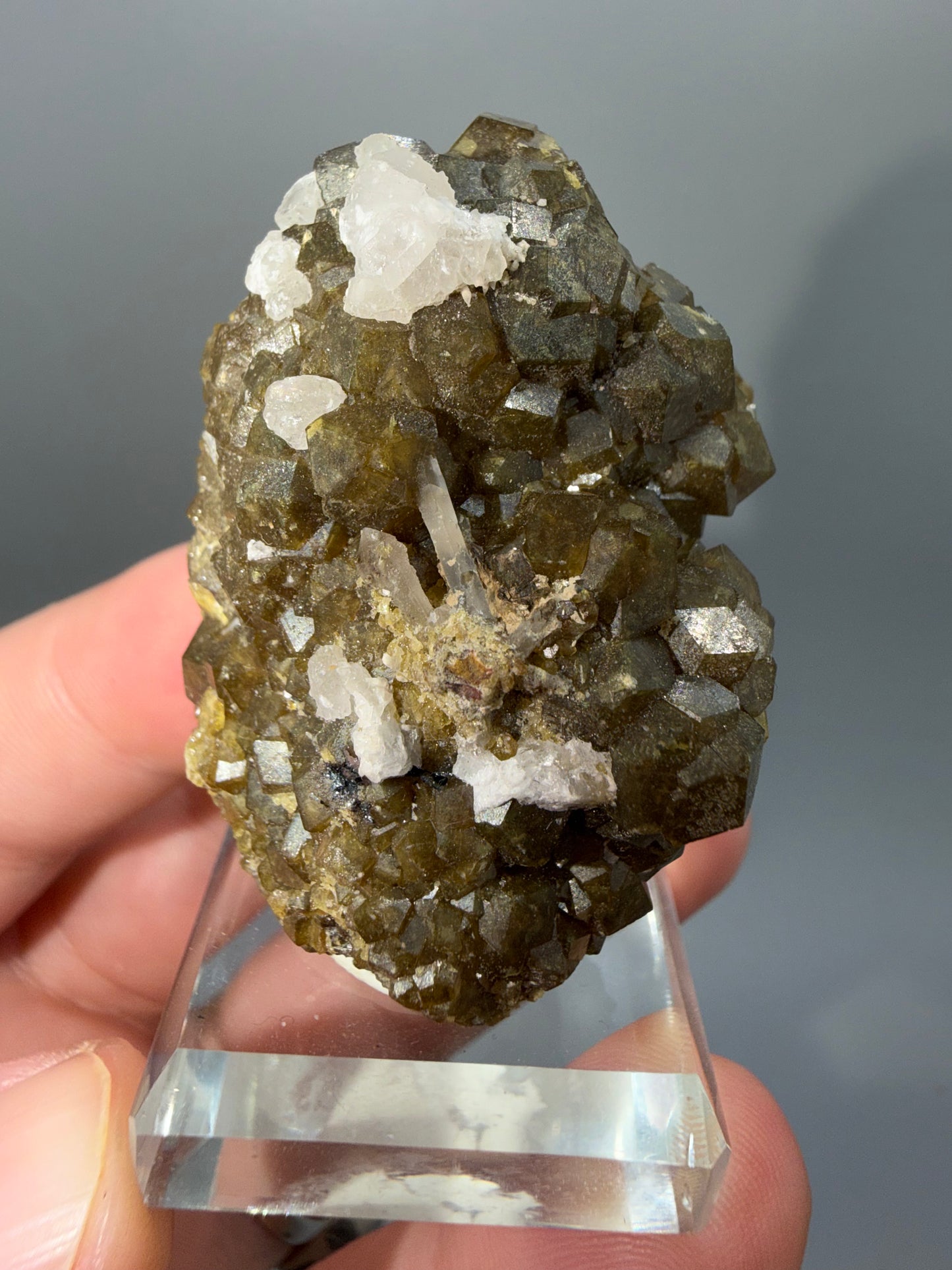 Garnet quartz calcite