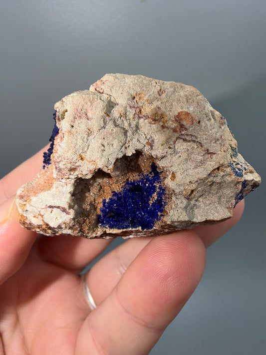 Azurite on matrix