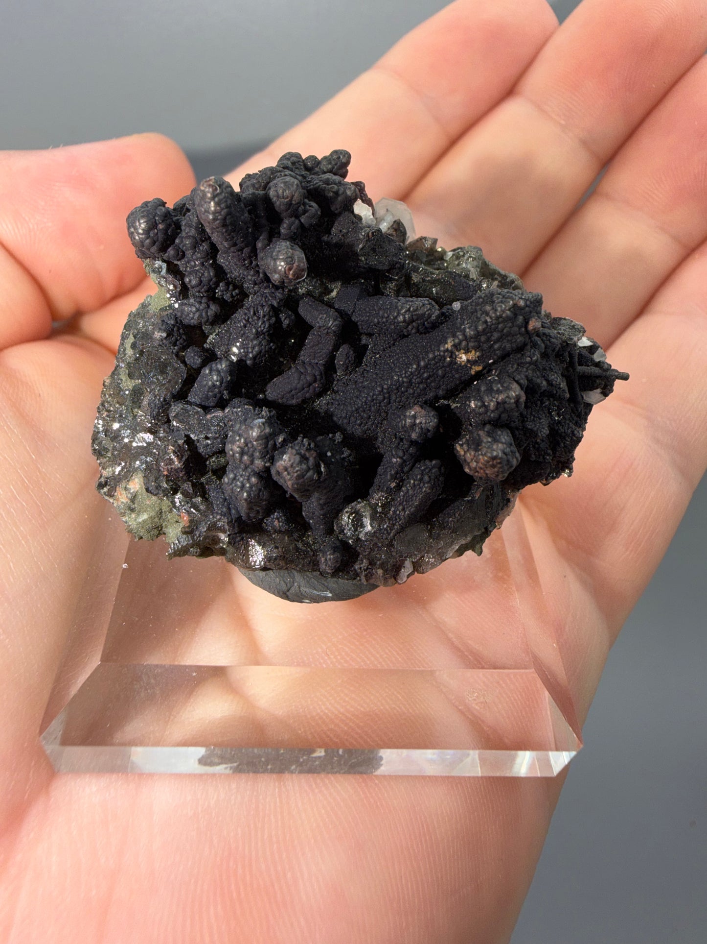 Lamonite on quartz