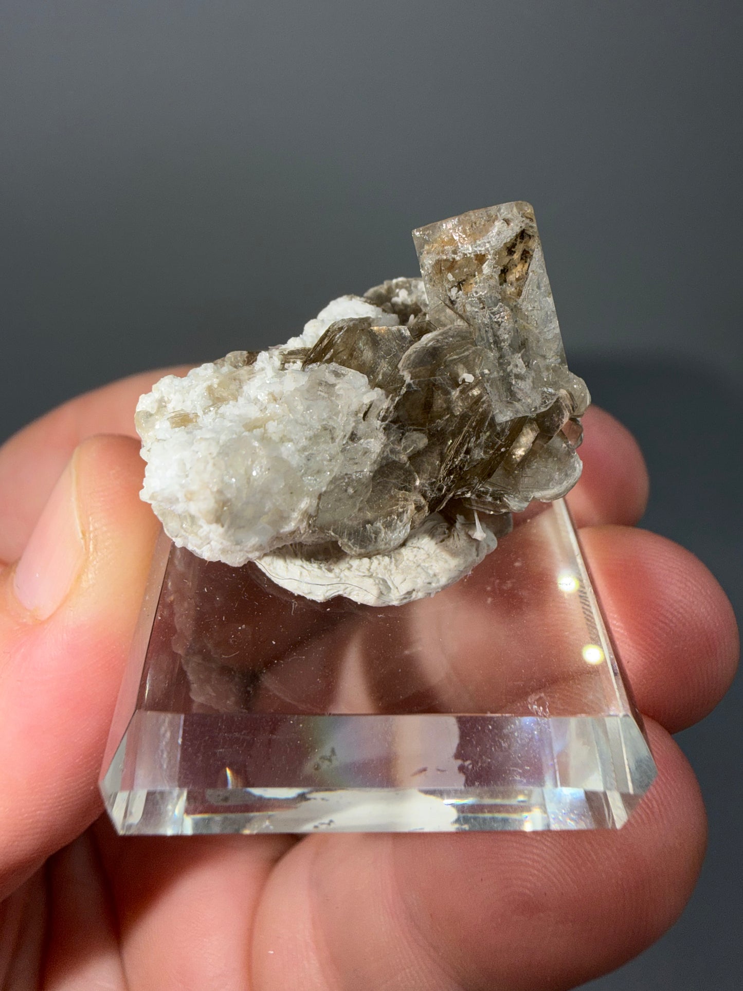 Aquamarine + mica