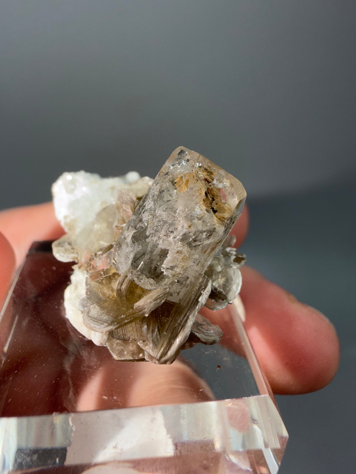 Aquamarine + mica