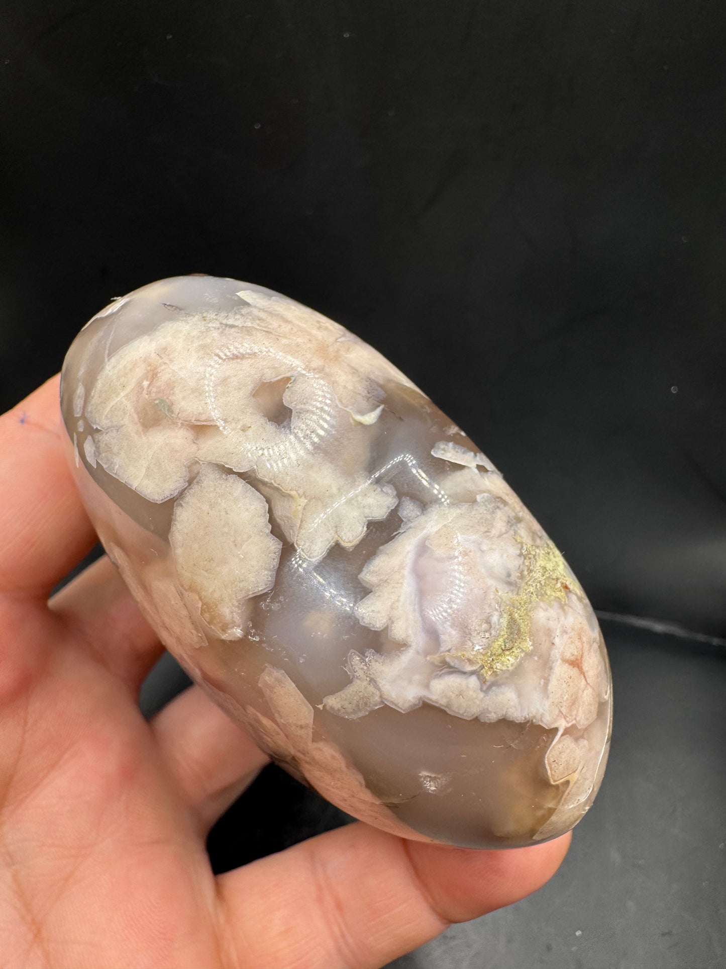 Flower agate heart