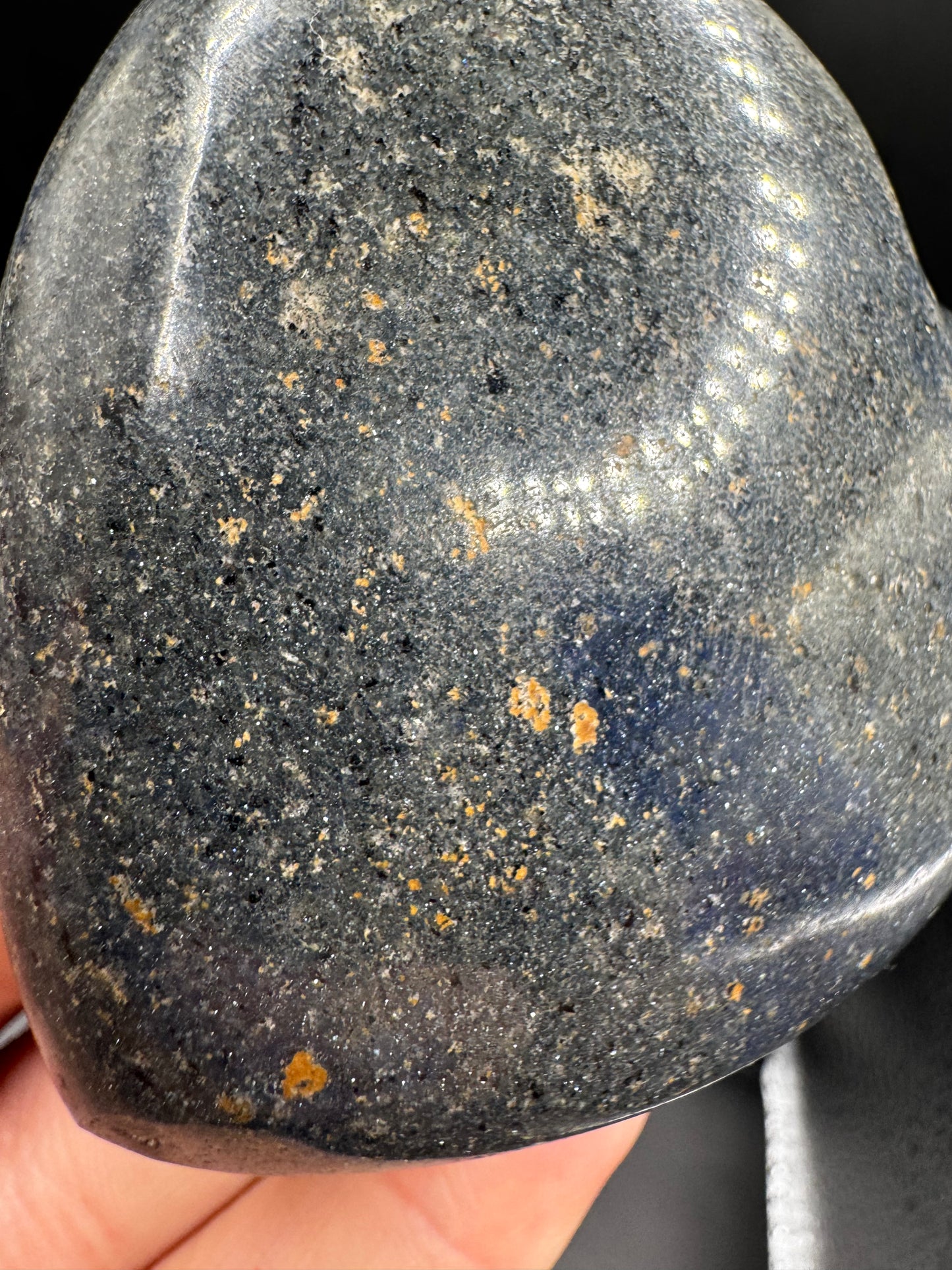 Dumortierite In quartz