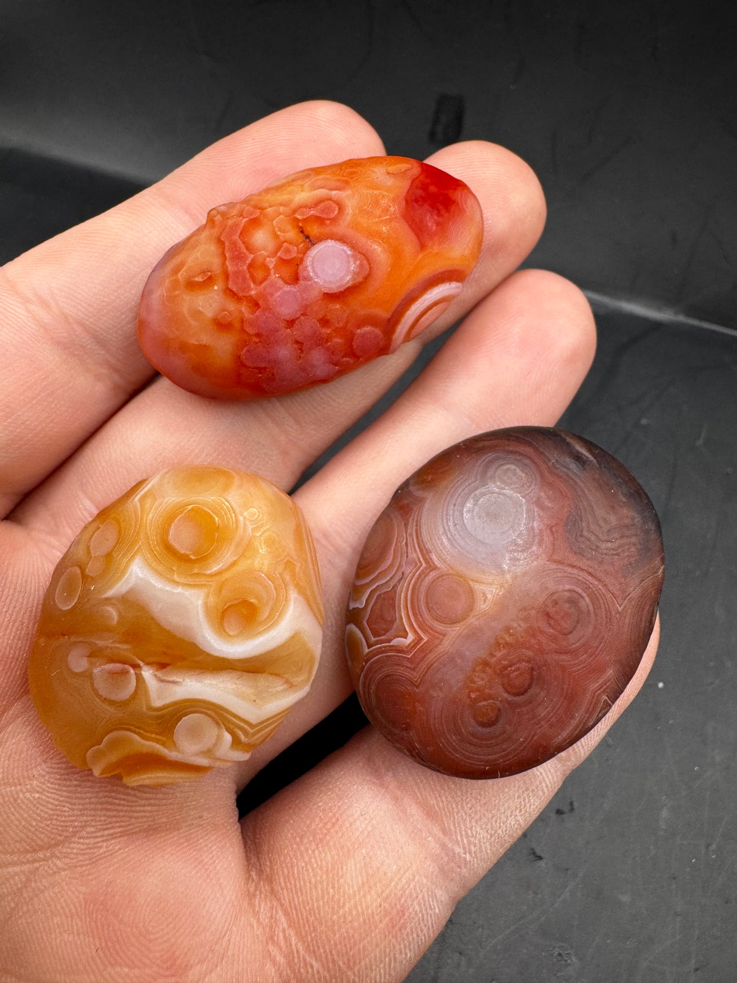 Gobi eye agate