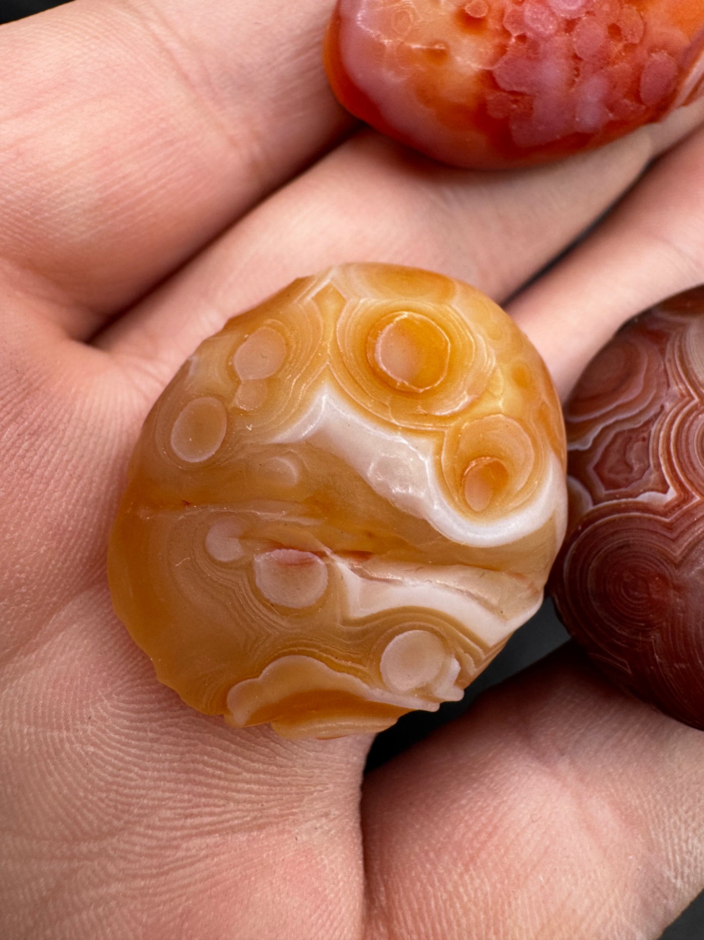 Gobi eye agate