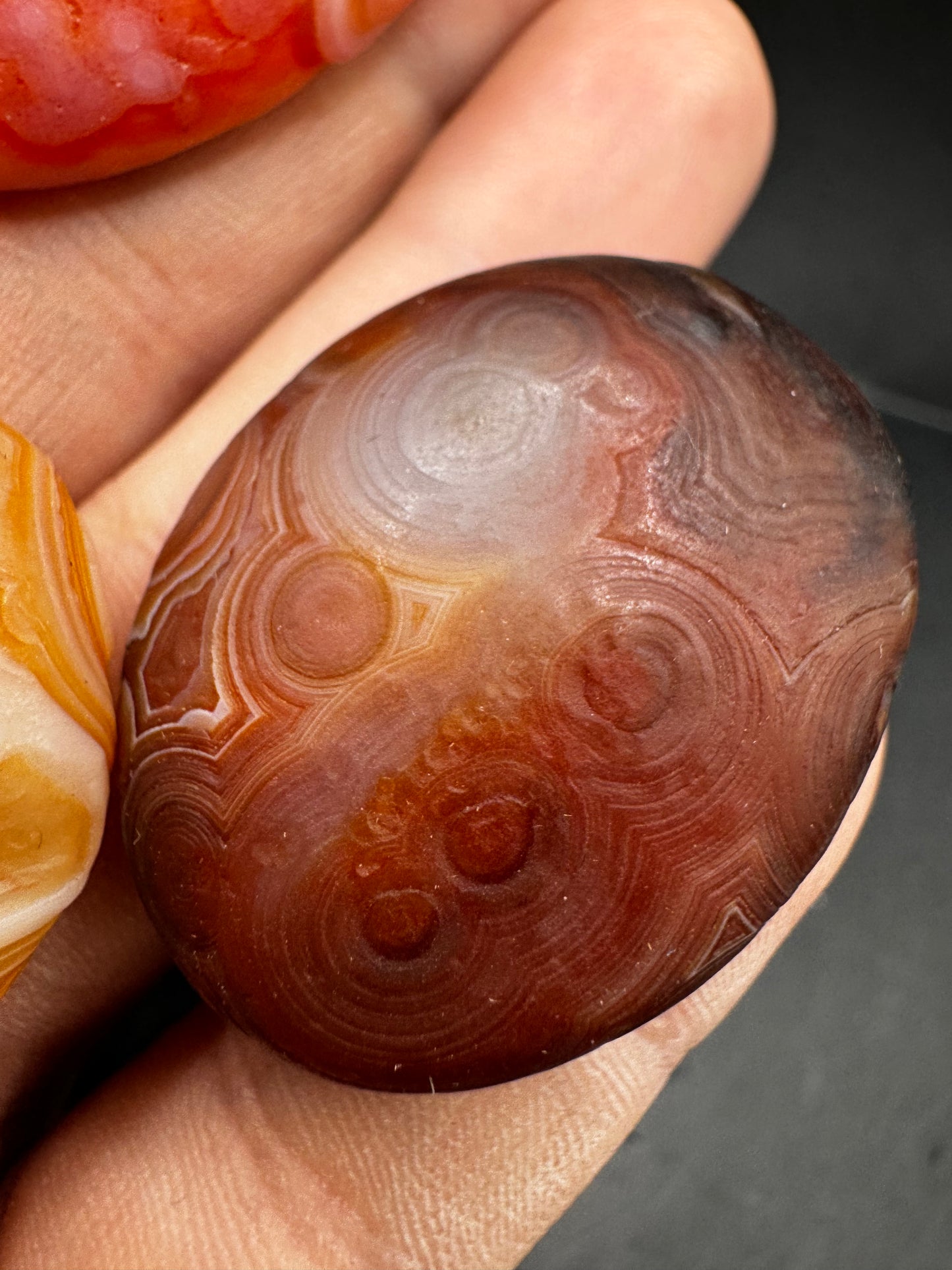 Gobi eye agate