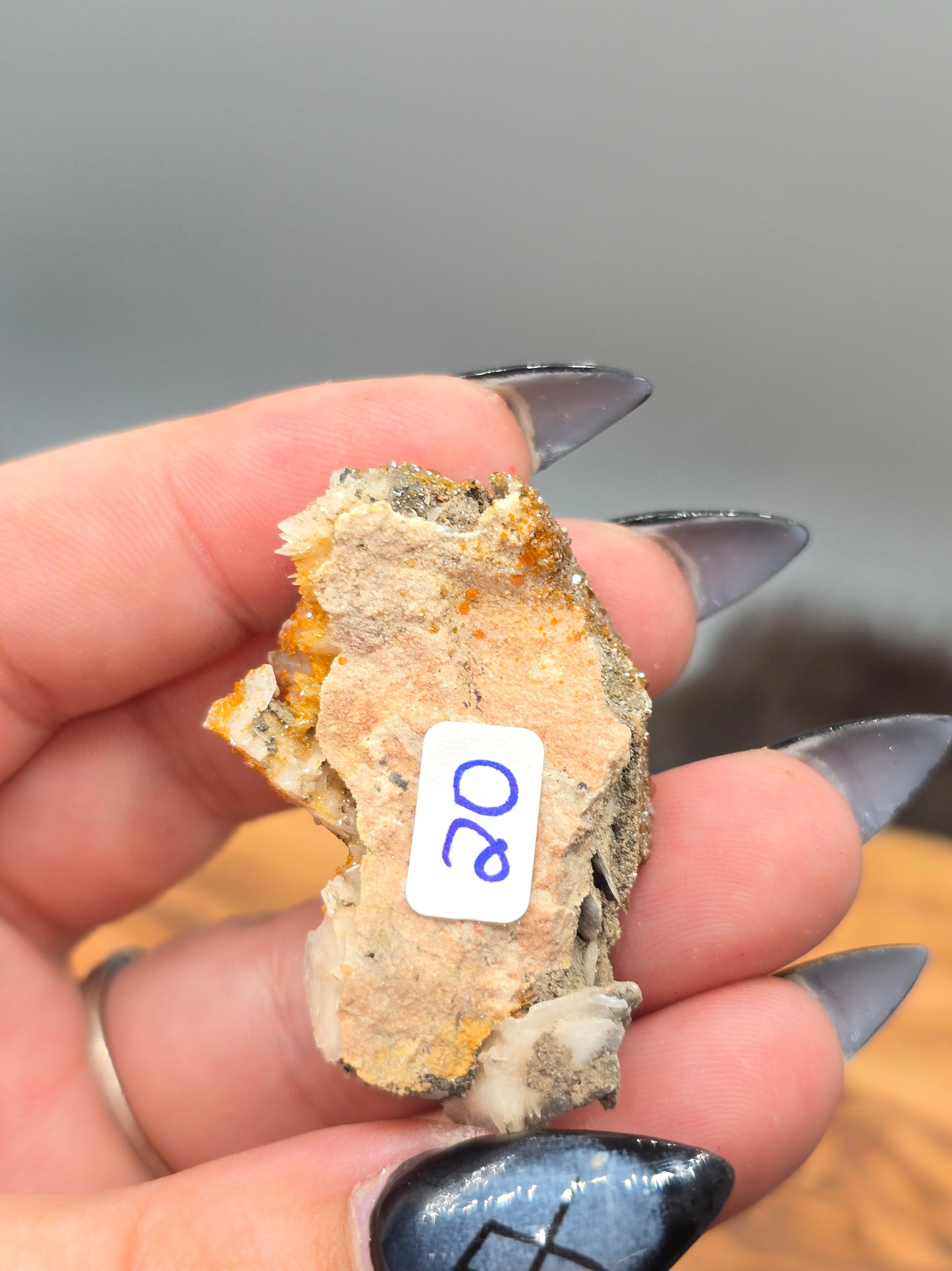 Barite vanadinite