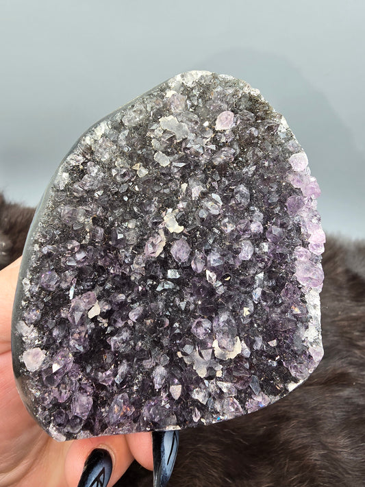 Amethyst w calcite