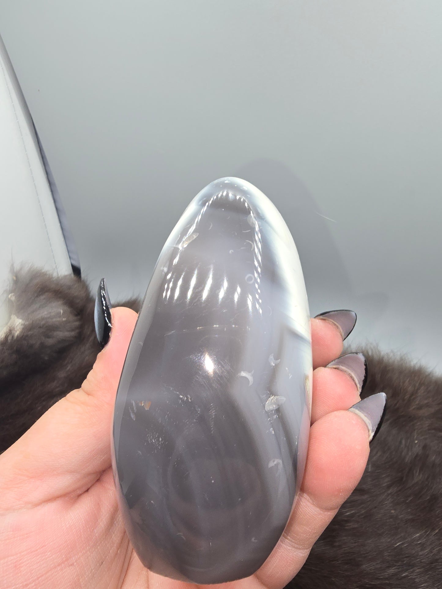 Orca agate
