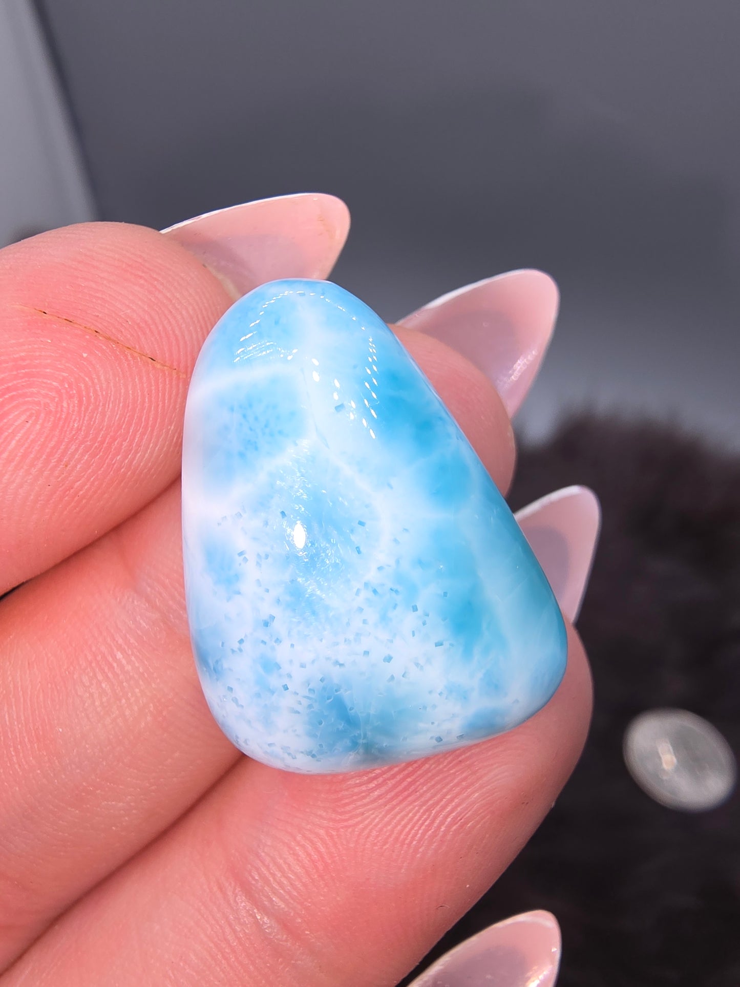 Larimar cab