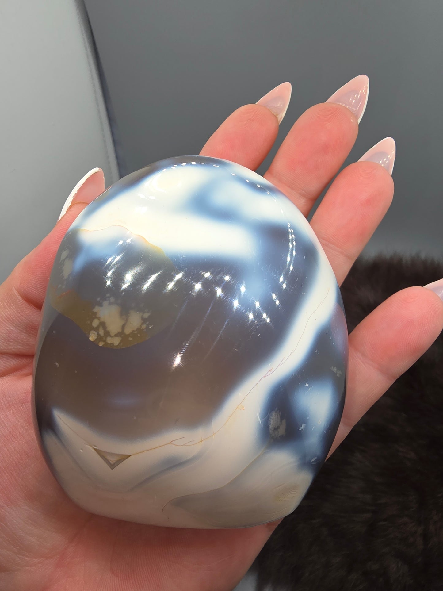 Yellow orca agate
