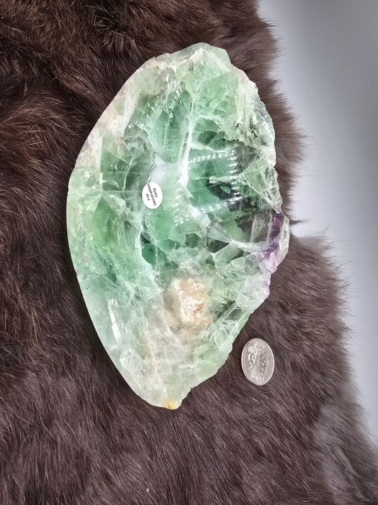 Fluorite bowl