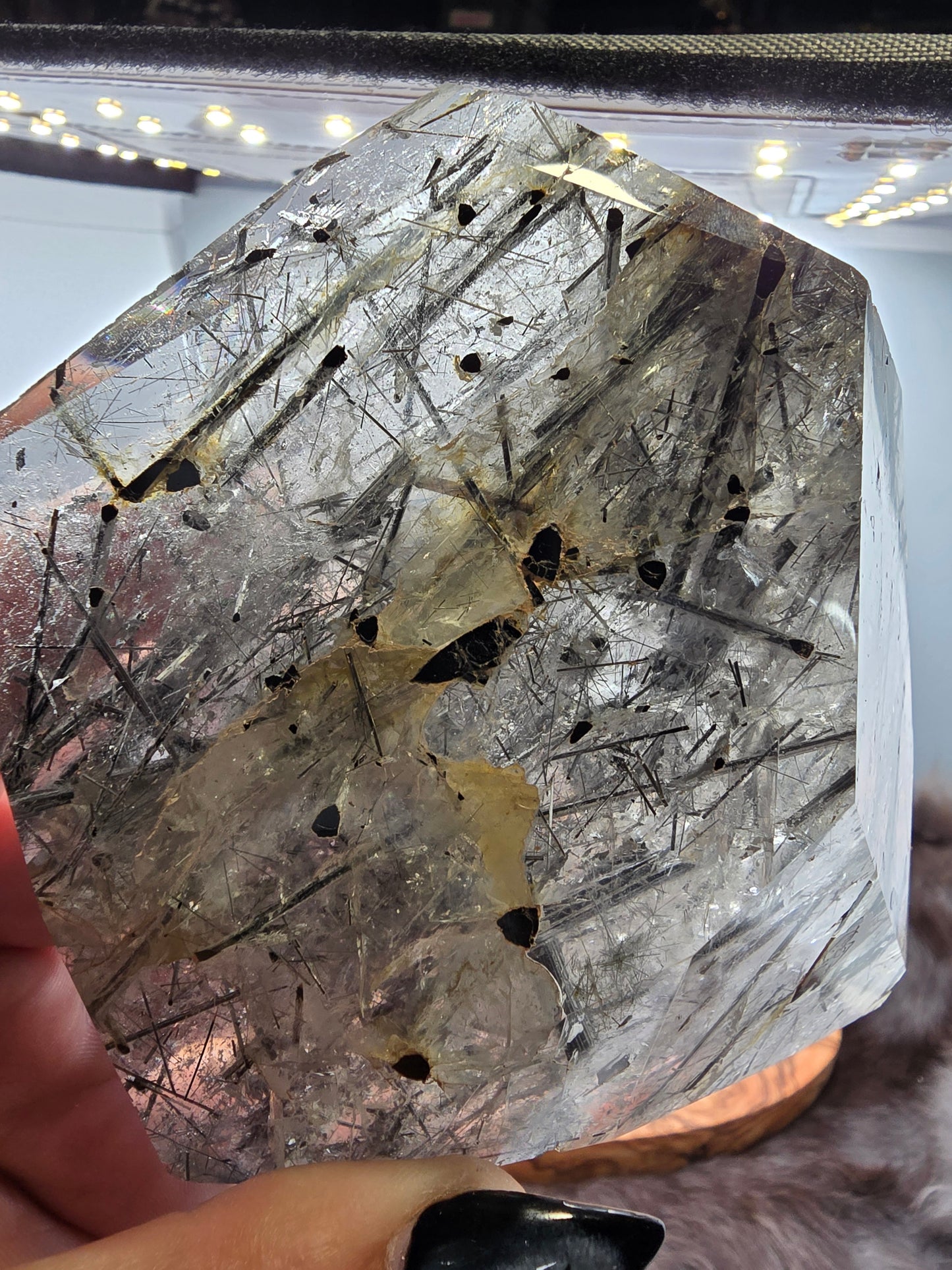 Tourmaline in quartz