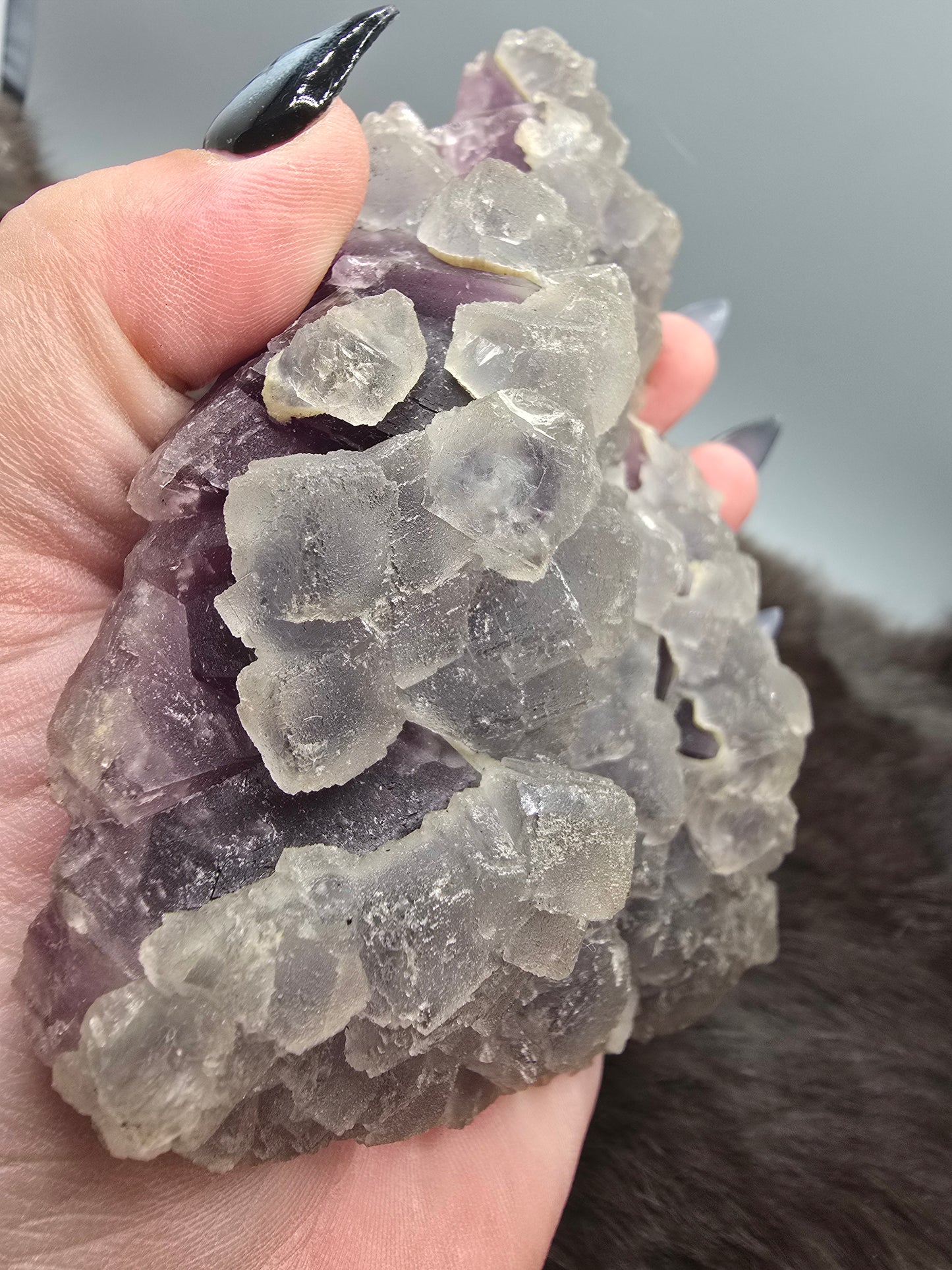 Second generational fluorite