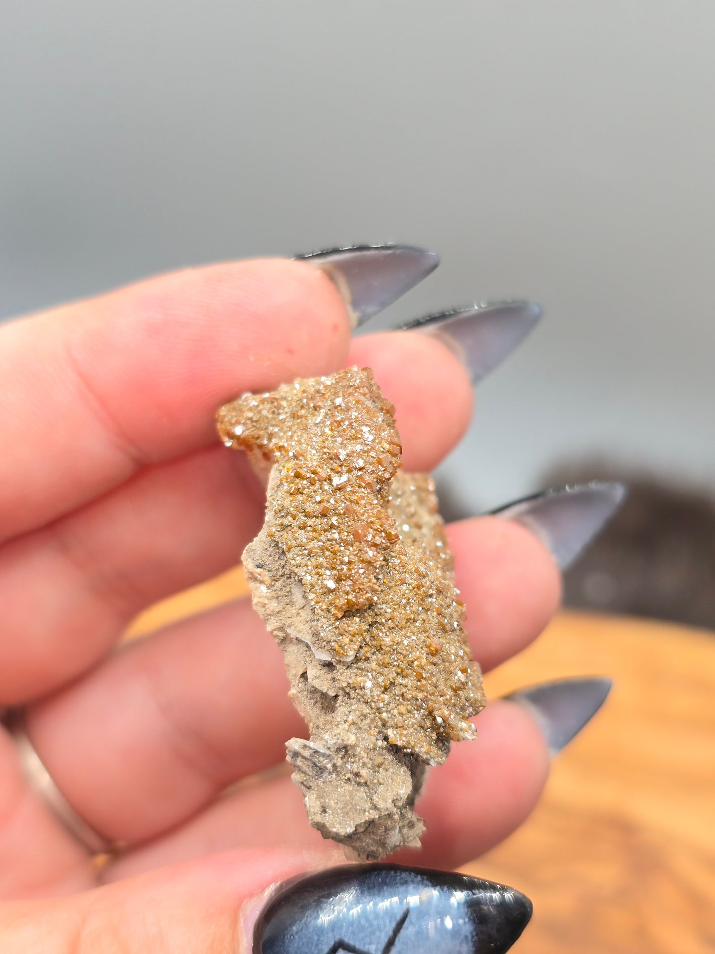 Barite vanadinite
